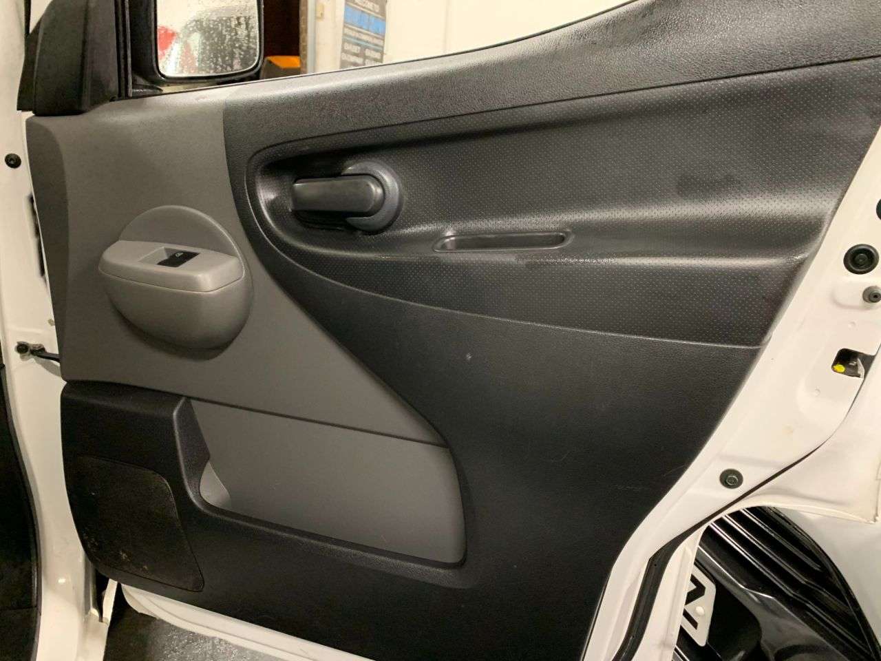 2017 NISSAN NV200 2017 NISSAN NV200