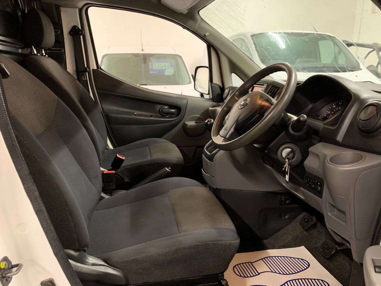 2017 NISSAN NV200 2017 NISSAN NV200