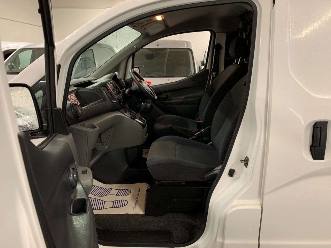 2017 NISSAN NV200 2017 NISSAN NV200