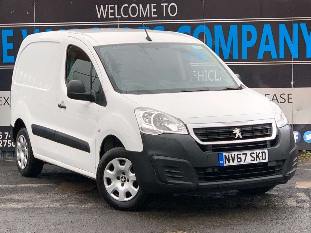 A 2018 PEUGEOT PARTNER BLUE HDI PROFESSIONAL L1 A 2018 PEUGEOT PARTNER BLUE HDI PROFESSIONAL L1