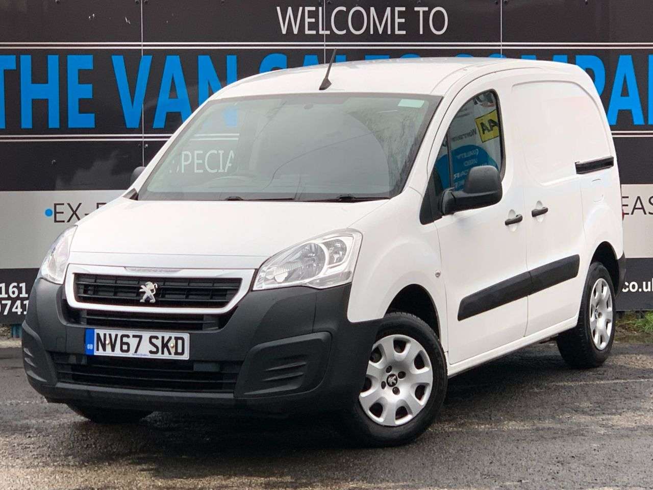 A 2018 PEUGEOT PARTNER BLUE HDI PROFESSIONAL L1 A 2018 PEUGEOT PARTNER BLUE HDI PROFESSIONAL L1