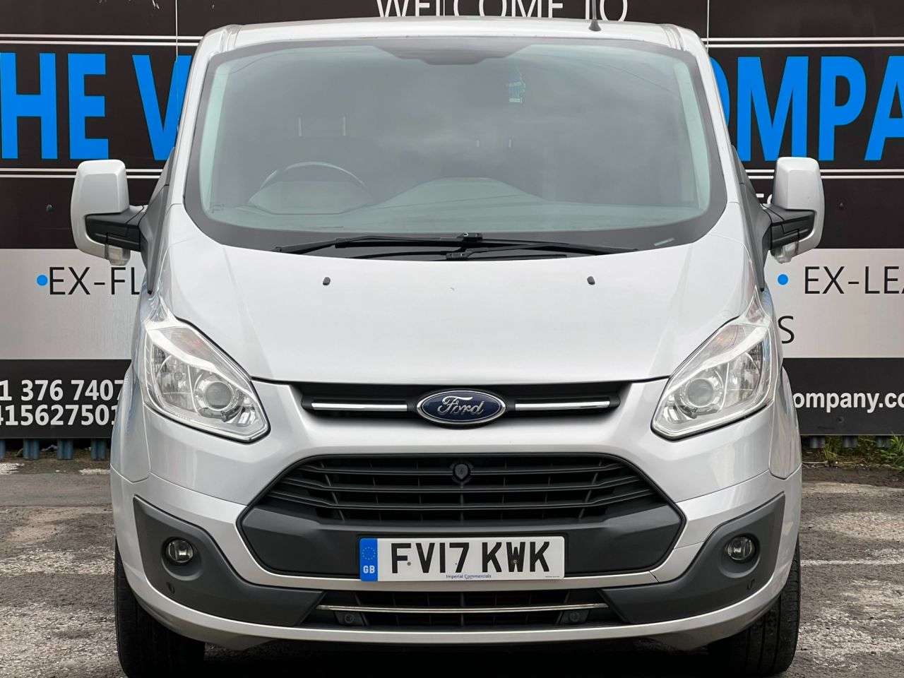 A 2017 FORD TRANSIT CUSTOM 270 LIMITED LR P/V A 2017 FORD TRANSIT CUSTOM 270 LIMITED LR P/V