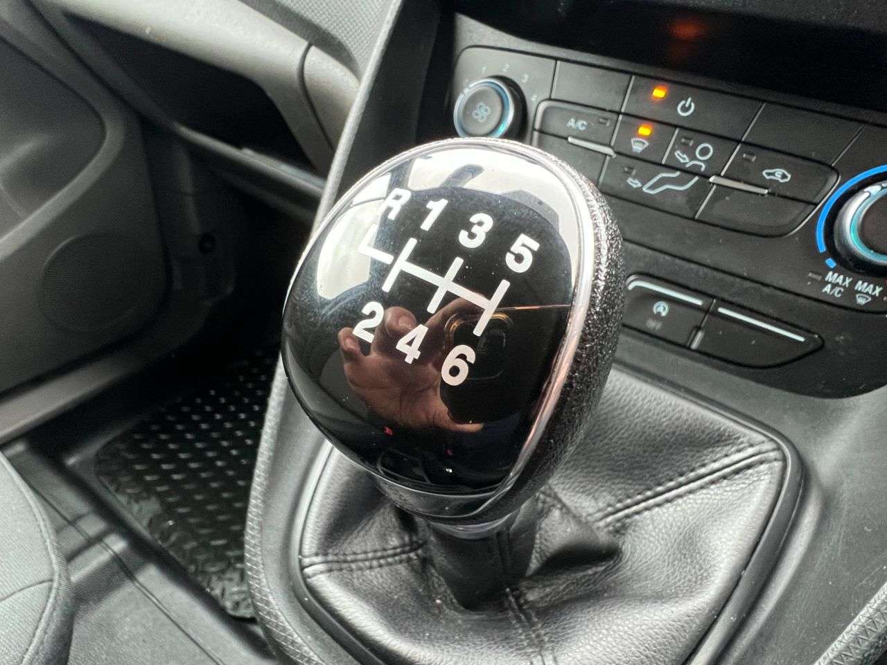 2019 FORD TRANSIT CONNECT 2019 FORD TRANSIT CONNECT