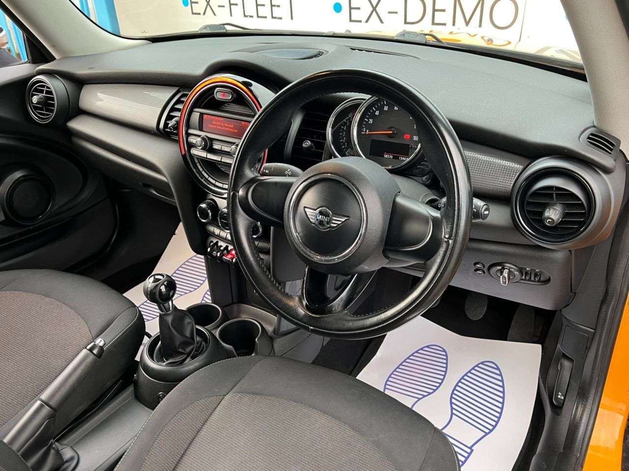 2015 MINI MINI 2015 MINI MINI