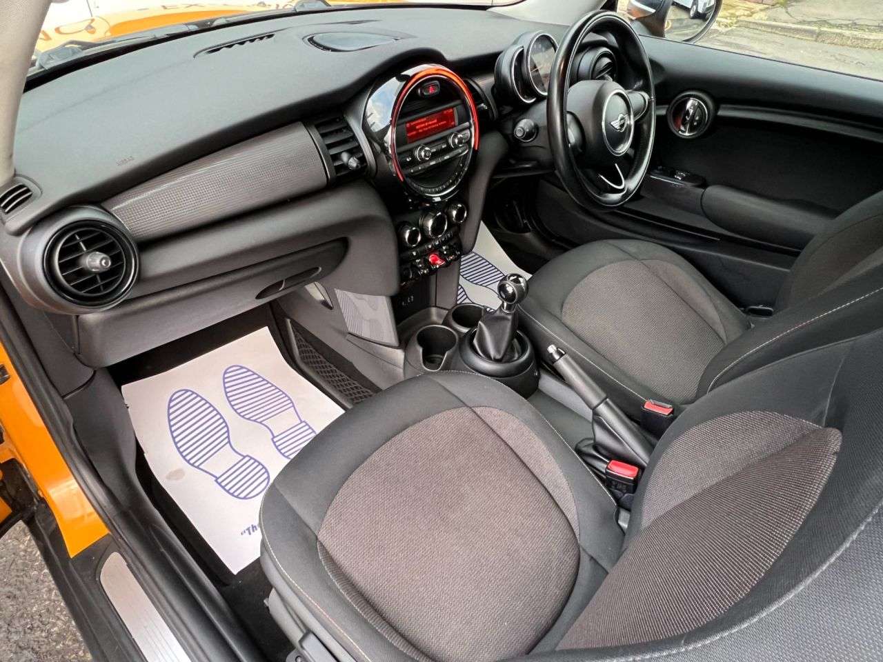 2015 MINI MINI 2015 MINI MINI