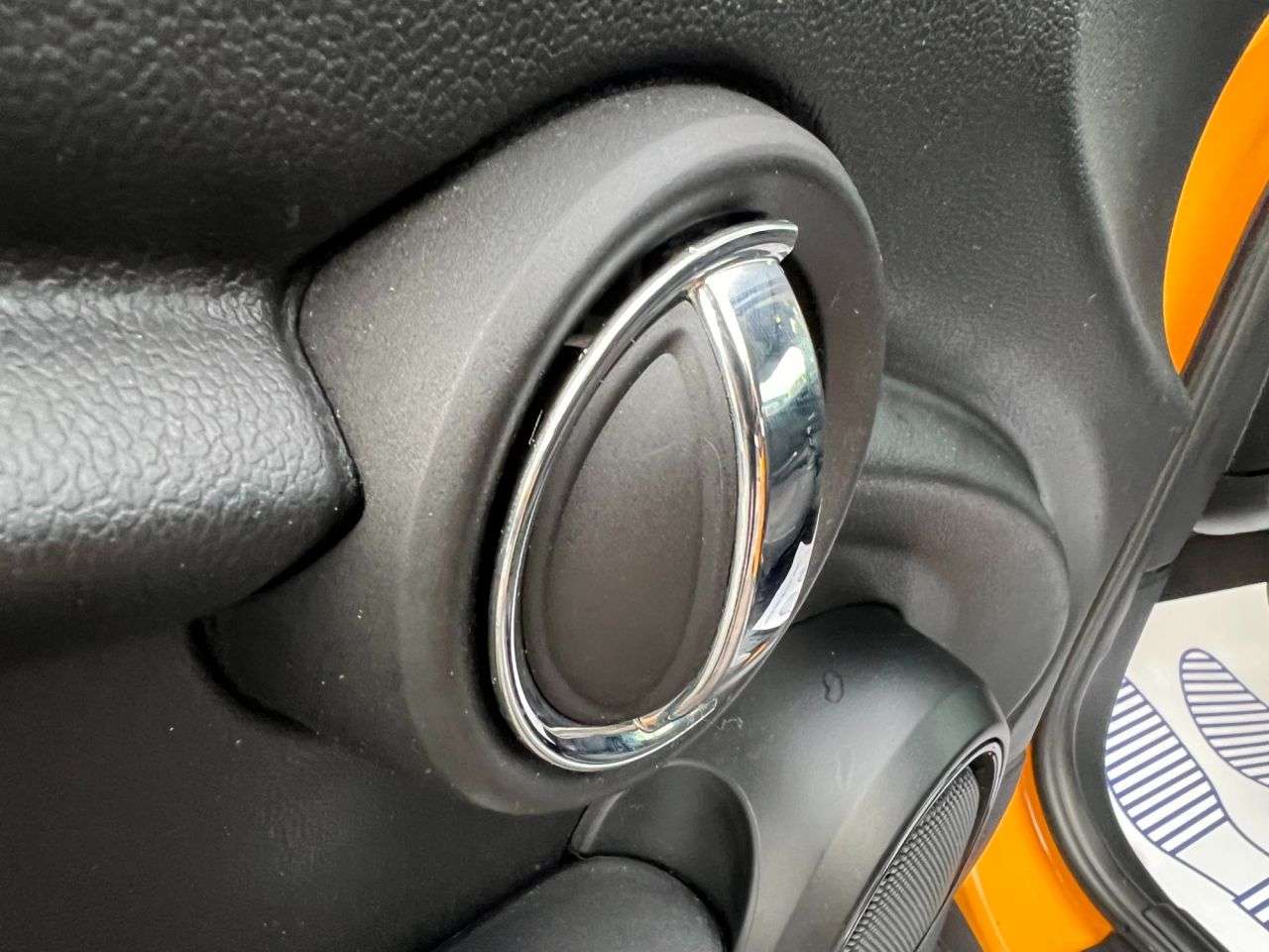 2015 MINI MINI 2015 MINI MINI