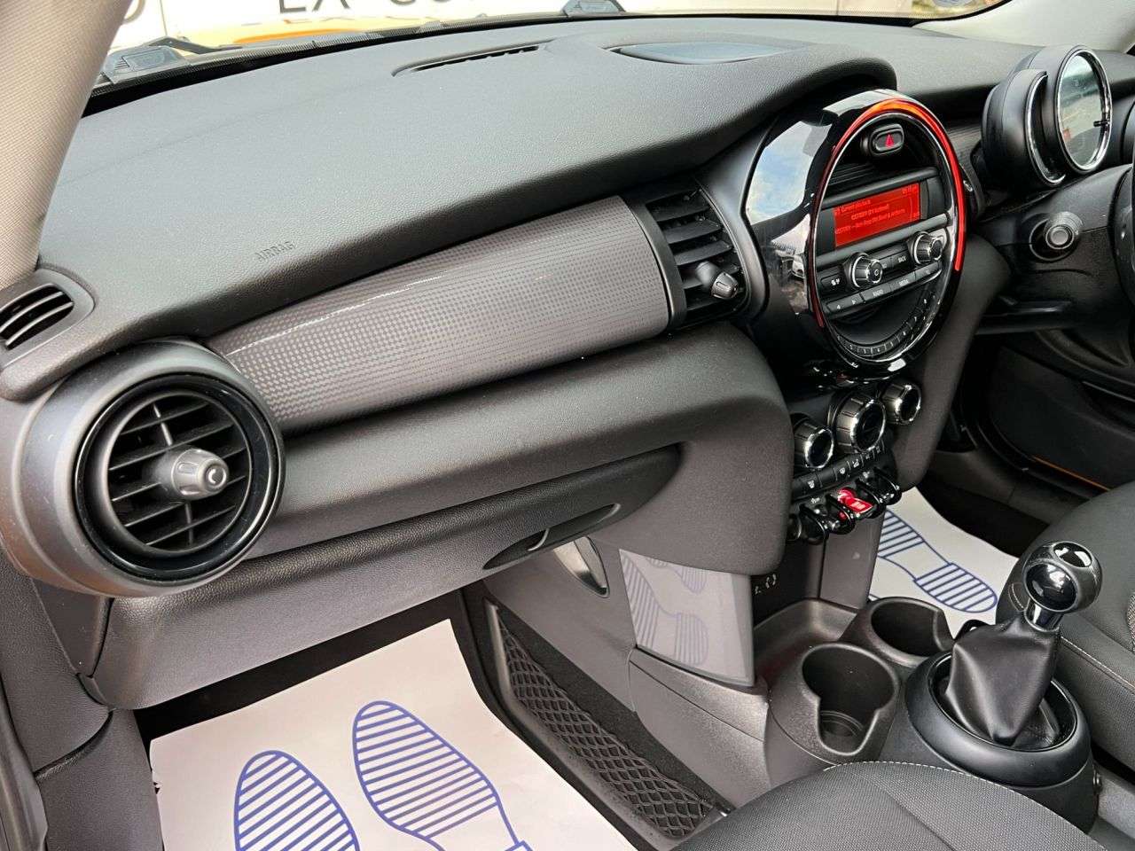 2015 MINI MINI 2015 MINI MINI