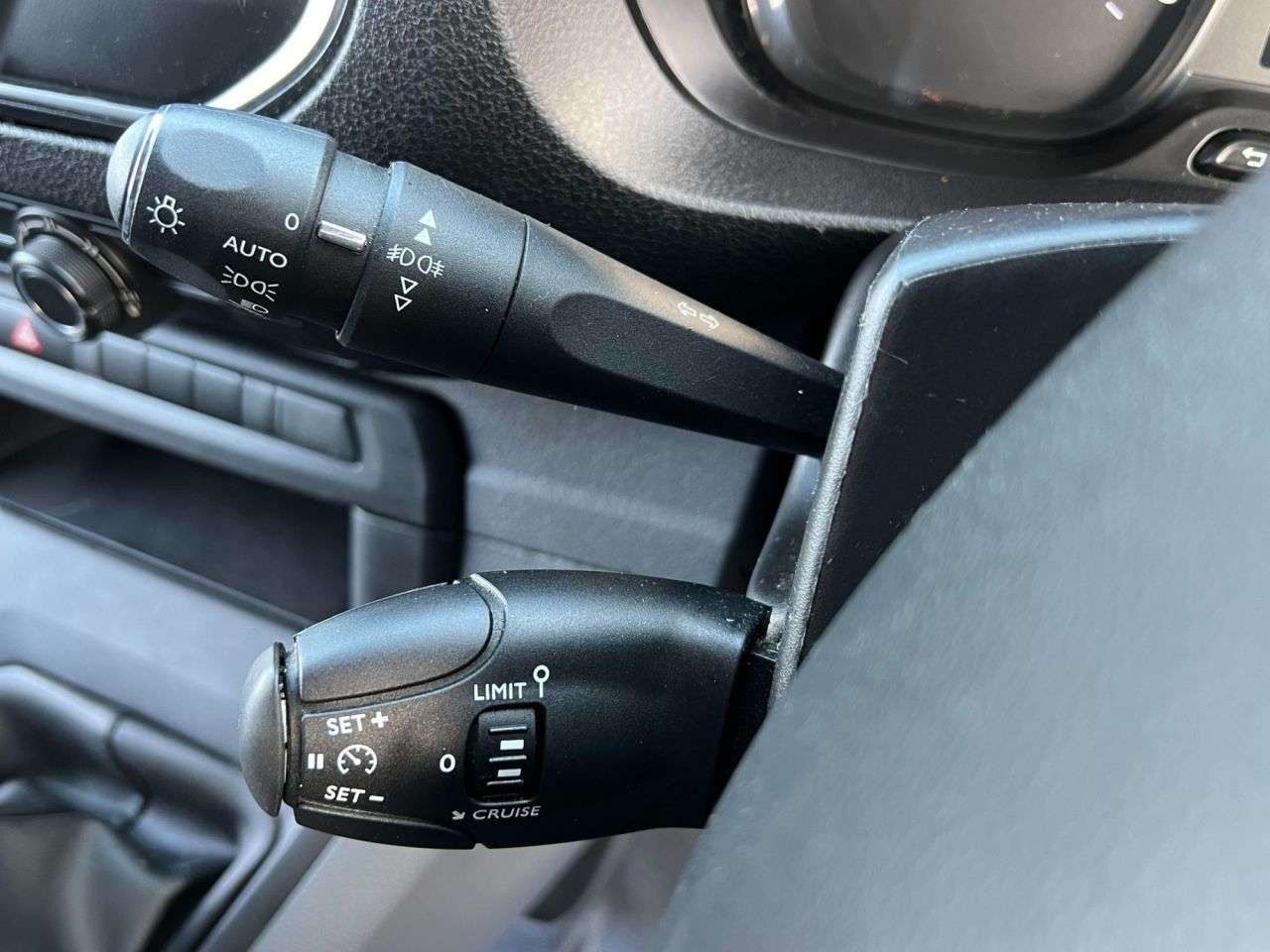 2019 VAUXHALL VIVARO 2019 VAUXHALL VIVARO