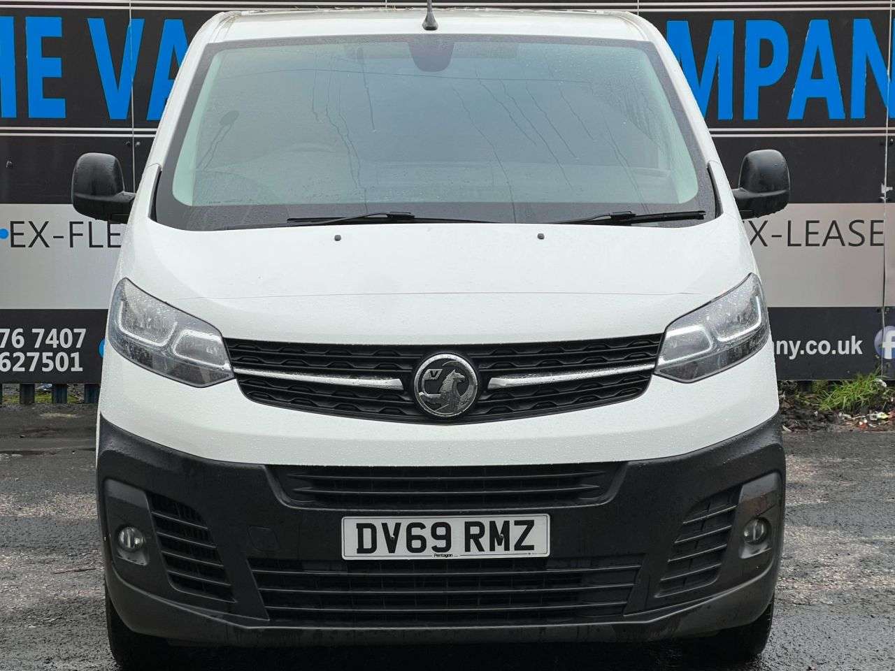 A 2019 VAUXHALL VIVARO L2H1 2900 DYNAMIC S/S A 2019 VAUXHALL VIVARO L2H1 2900 DYNAMIC S/S