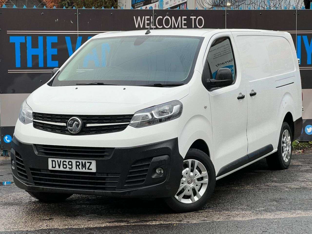A 2019 VAUXHALL VIVARO L2H1 2900 DYNAMIC S/S A 2019 VAUXHALL VIVARO L2H1 2900 DYNAMIC S/S