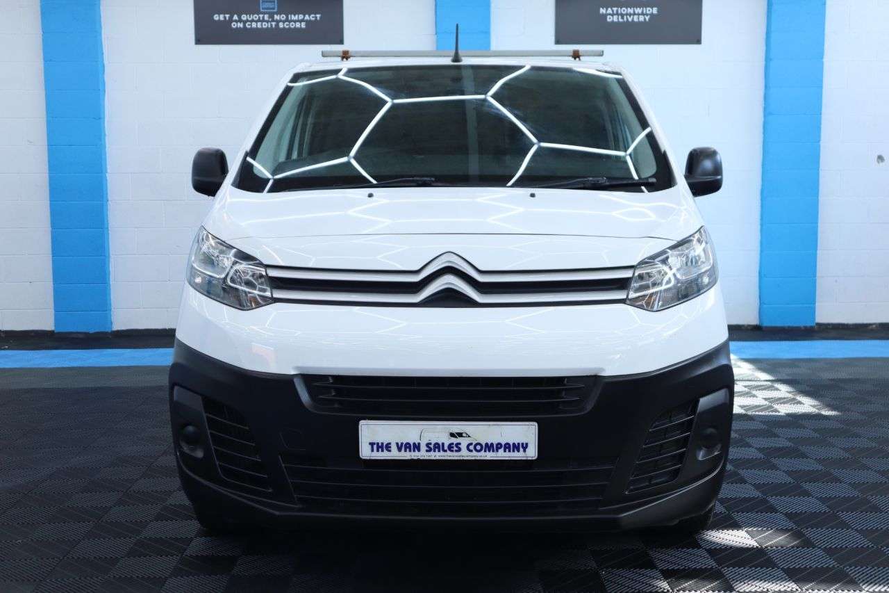 A 2016 CITROEN DISPATCH M 1000 X BLUEHDI A 2016 CITROEN DISPATCH M 1000 X BLUEHDI