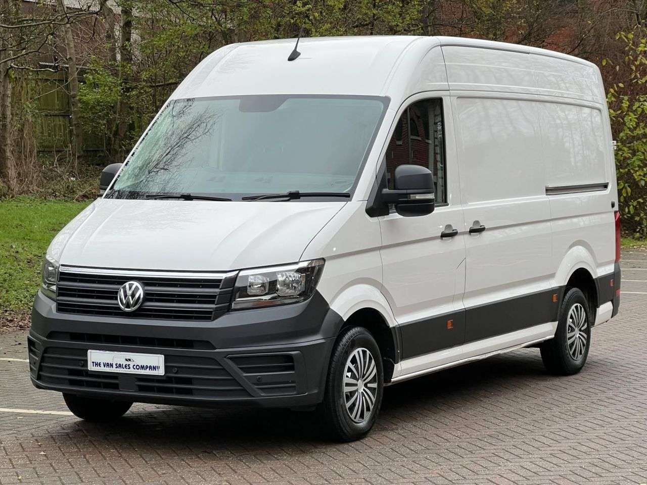 A 2022 VOLKSWAGEN CRAFTER 2.0 TDI CR35 Trendline Panel Van 5dr Diesel Manual FWD MWB Euro 6 (s/s) (14 A 2022 VOLKSWAGEN CRAFTER 2.0 TDI CR35 Trendline Panel Van 5dr Diesel Manual FWD MWB Euro 6 (s/s) (14