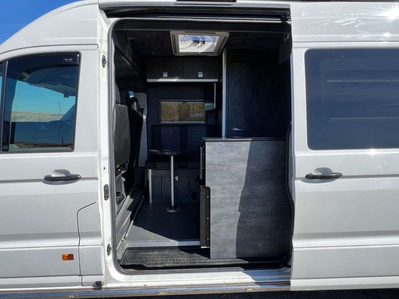 A 2017 MAN TGE 2.0 3140D CAMPER VAN 5DR DIESEL MANUAL FWD LWB HIGH ROOF EURO 6 (S/S) (140 A 2017 MAN TGE 2.0 3140D CAMPER VAN 5DR DIESEL MANUAL FWD LWB HIGH ROOF EURO 6 (S/S) (140