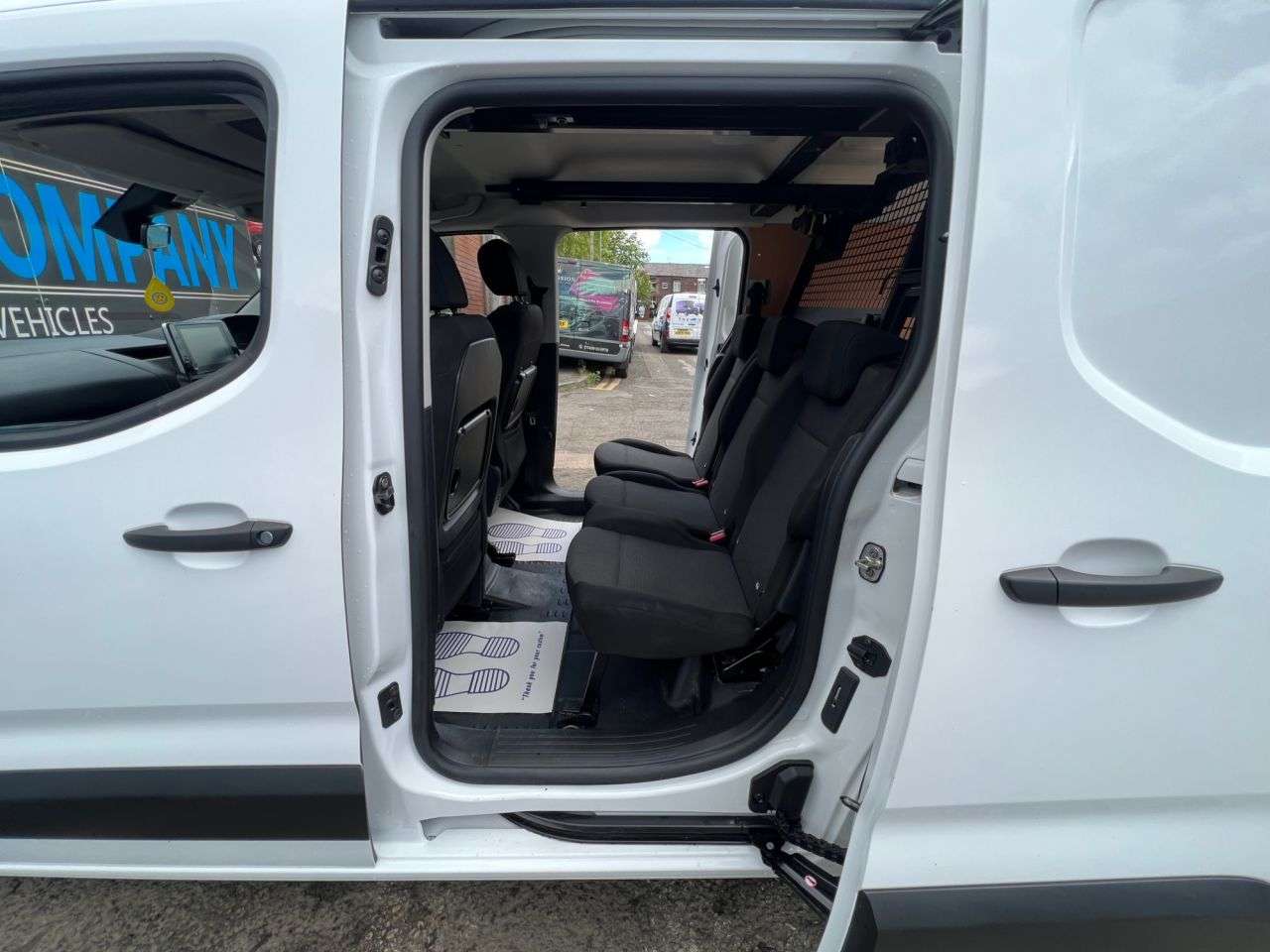 2020 PEUGEOT PARTNER 2020 PEUGEOT PARTNER