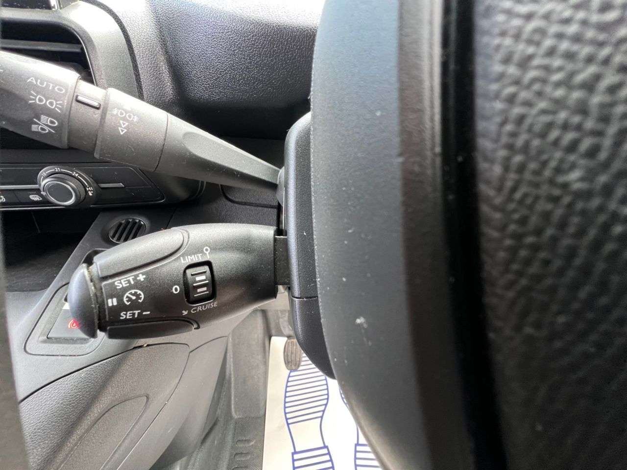 2020 PEUGEOT PARTNER 2020 PEUGEOT PARTNER