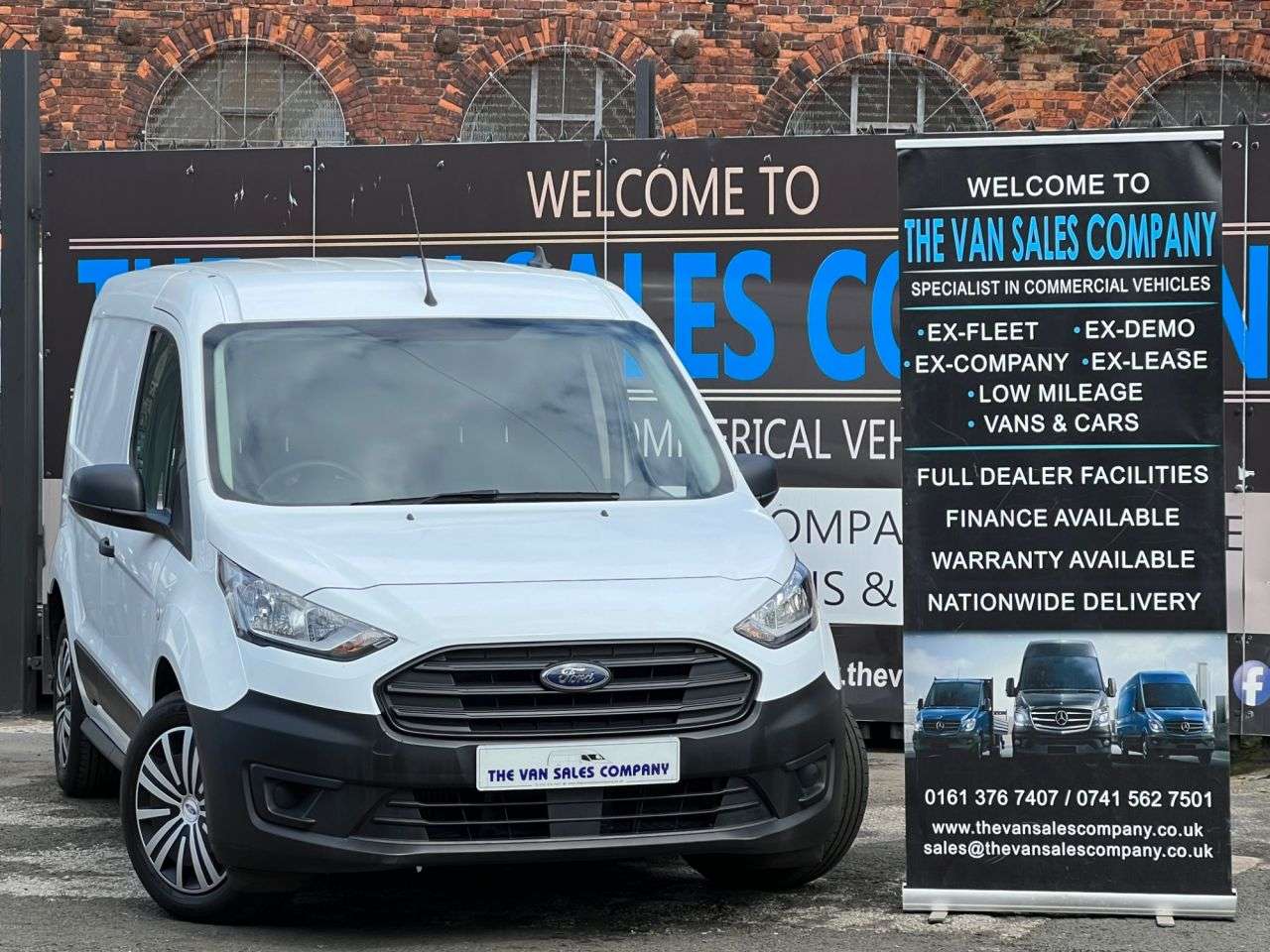 A 2021 FORD TRANSIT CONNECT 1.5 200 ECOBLUE LEADER PANEL VAN 5DR DIESEL MANUAL L1 EURO 6 (S/S) (75 PS) A 2021 FORD TRANSIT CONNECT 1.5 200 ECOBLUE LEADER PANEL VAN 5DR DIESEL MANUAL L1 EURO 6 (S/S) (75 PS)