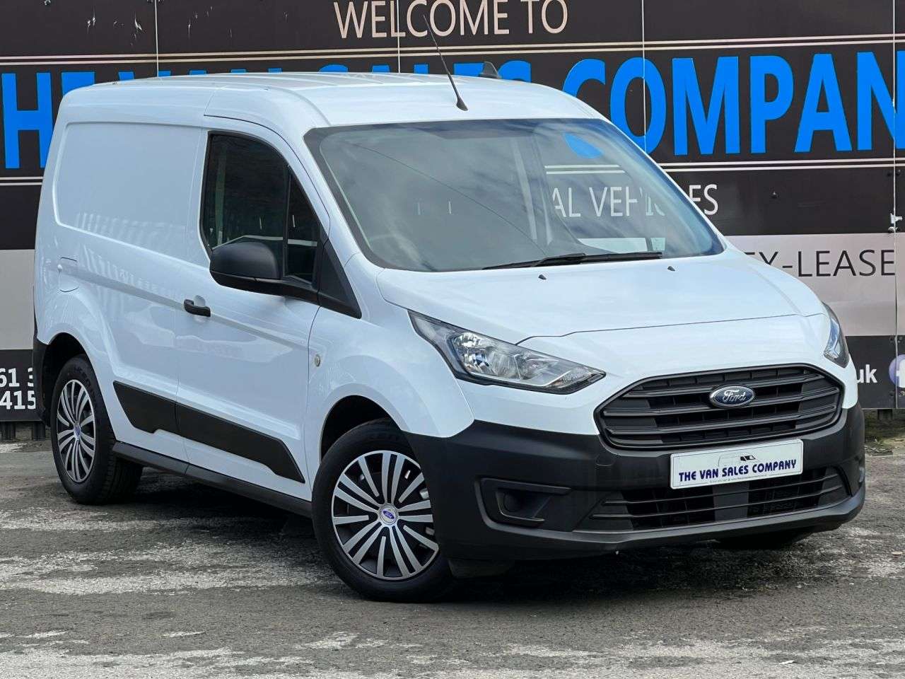 A 2021 FORD TRANSIT CONNECT 1.5 200 ECOBLUE LEADER PANEL VAN 5DR DIESEL MANUAL L1 EURO 6 (S/S) (75 PS) A 2021 FORD TRANSIT CONNECT 1.5 200 ECOBLUE LEADER PANEL VAN 5DR DIESEL MANUAL L1 EURO 6 (S/S) (75 PS)