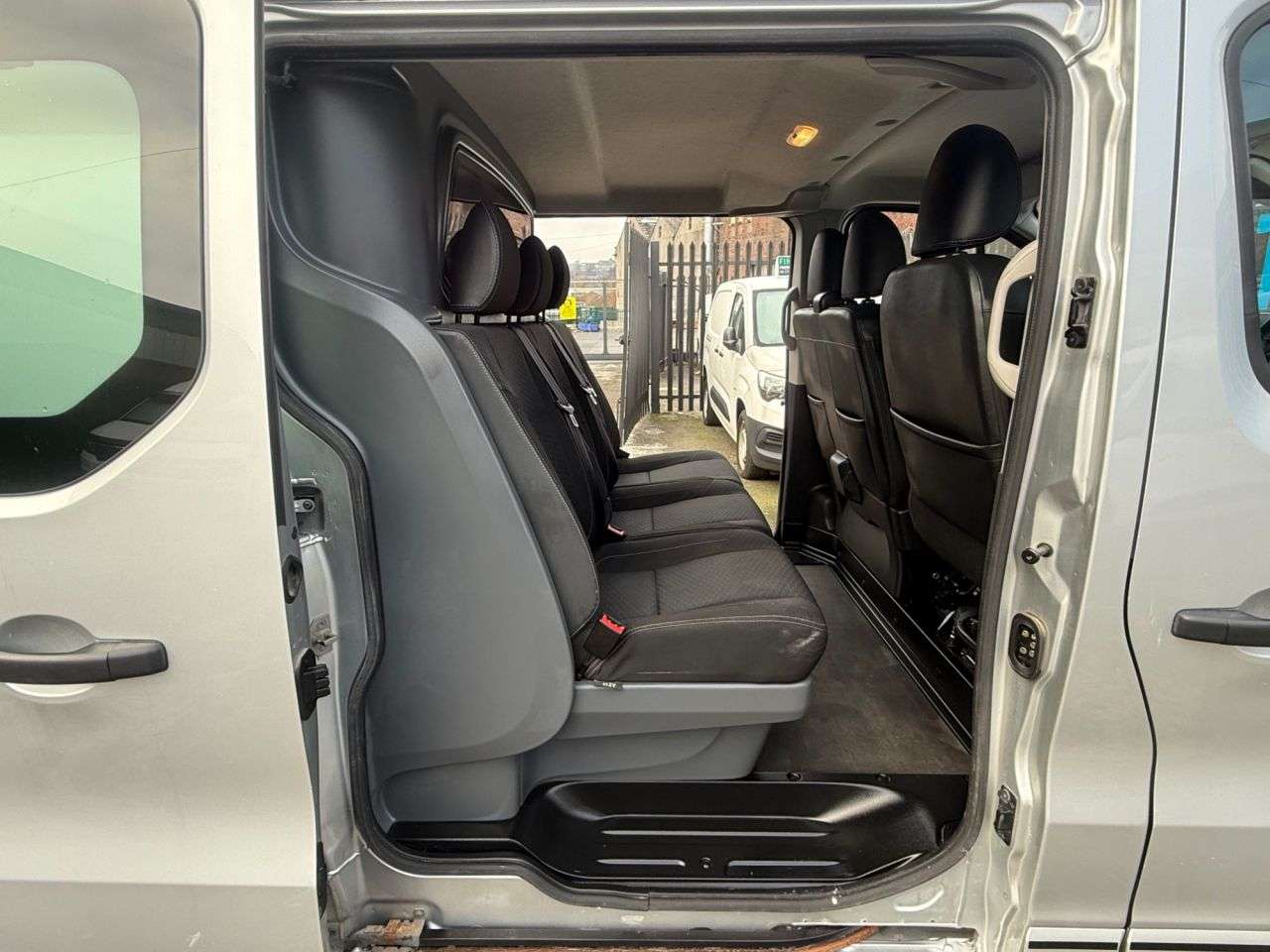 2019 VAUXHALL VIVARO 2019 VAUXHALL VIVARO