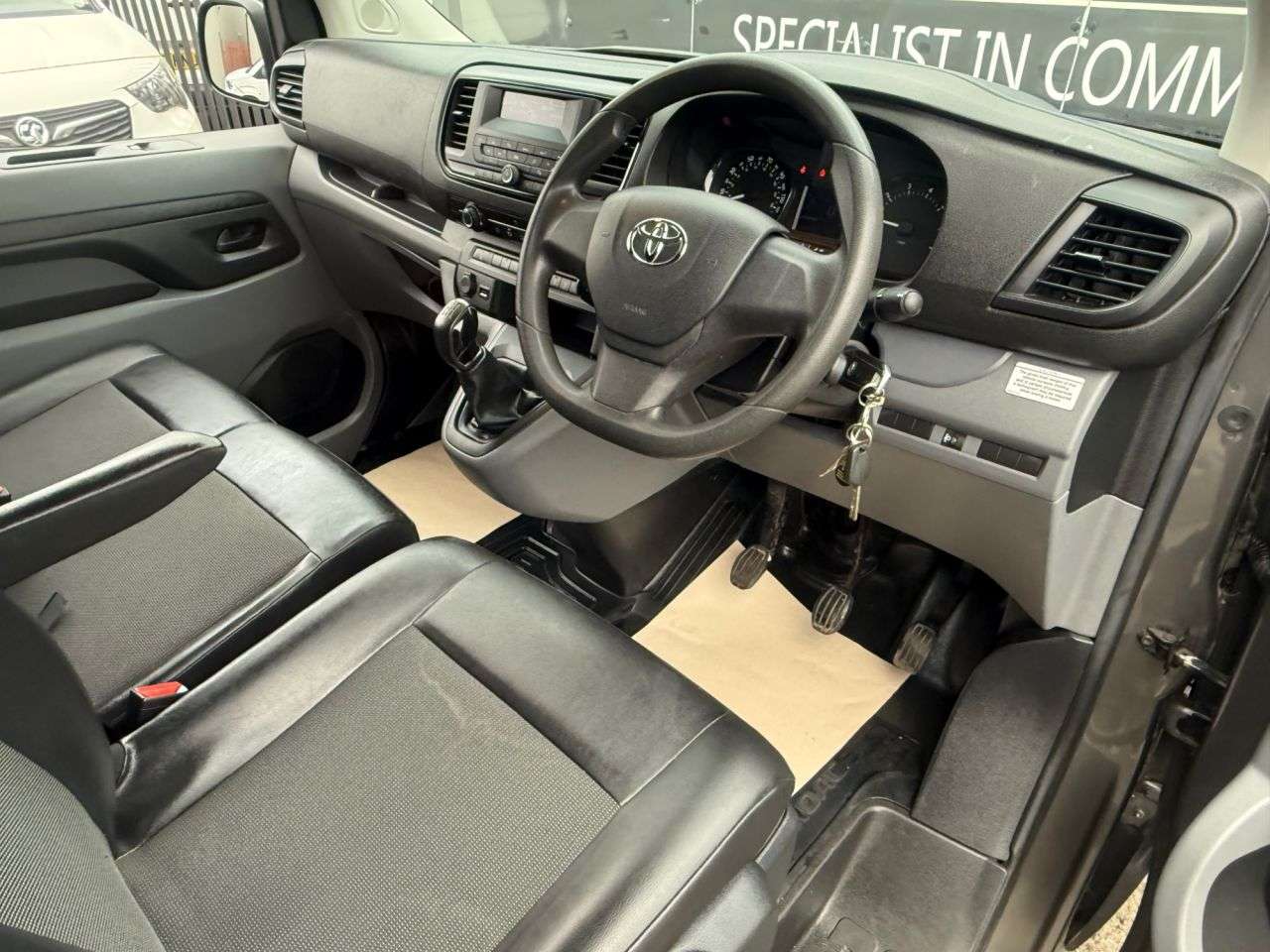 2018 TOYOTA PROACE 2018 TOYOTA PROACE
