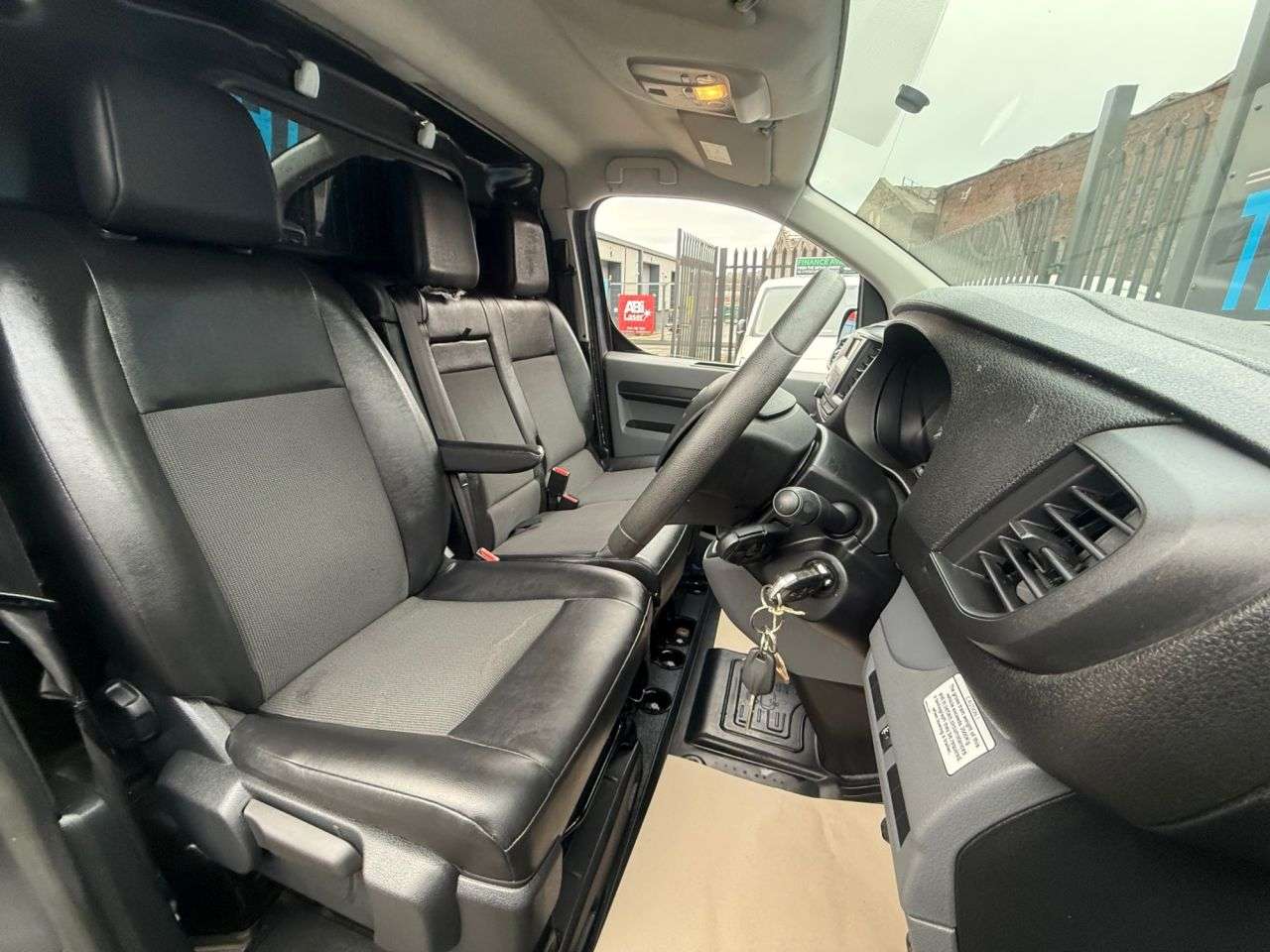 2018 TOYOTA PROACE 2018 TOYOTA PROACE