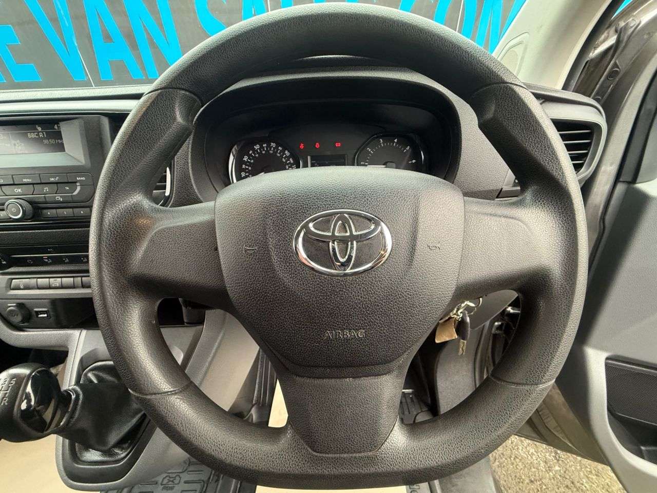 2018 TOYOTA PROACE 2018 TOYOTA PROACE