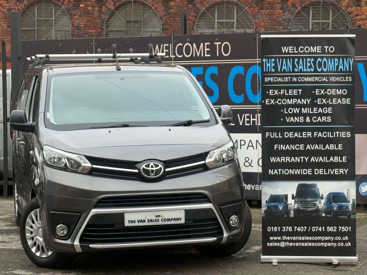 Check out this Toyota Proace 2018 Diesel Manual