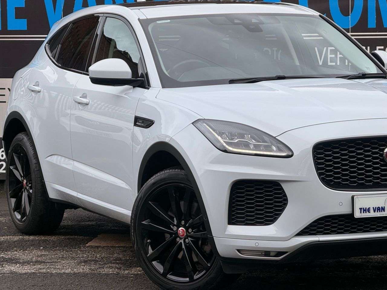 2018 JAGUAR E-PACE 2018 JAGUAR E-PACE
