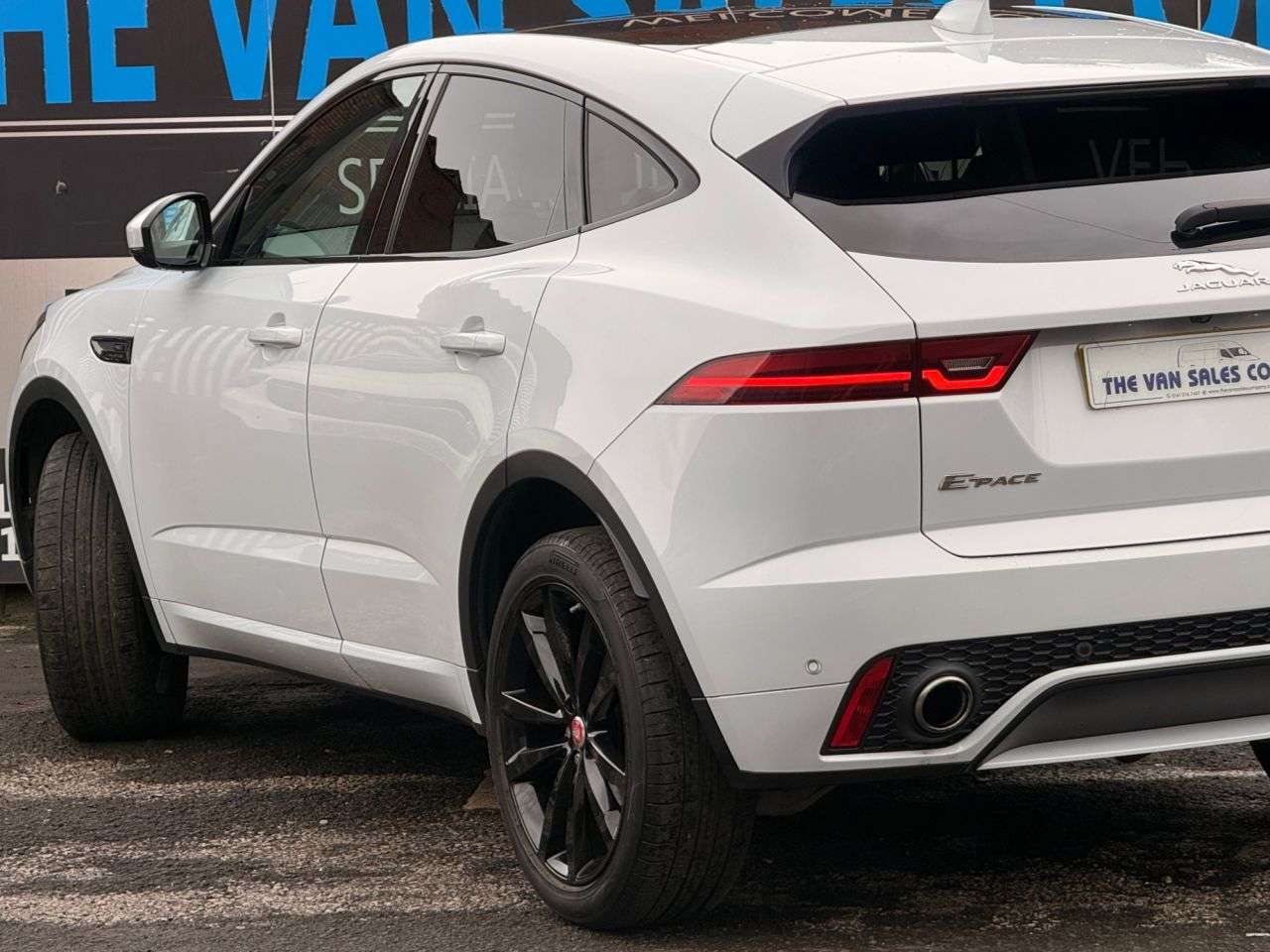 2018 JAGUAR E-PACE 2018 JAGUAR E-PACE