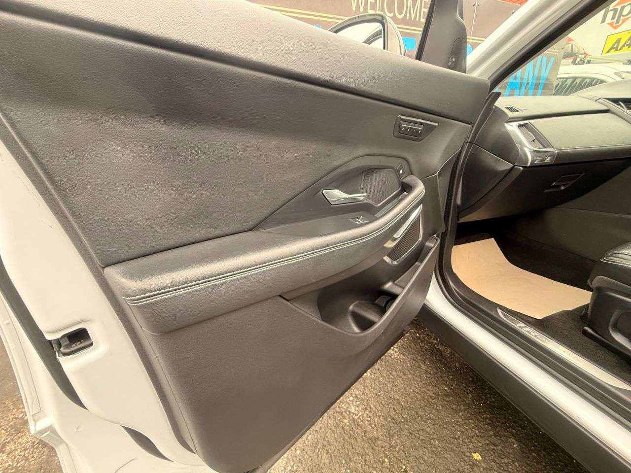 2018 JAGUAR E-PACE 2018 JAGUAR E-PACE