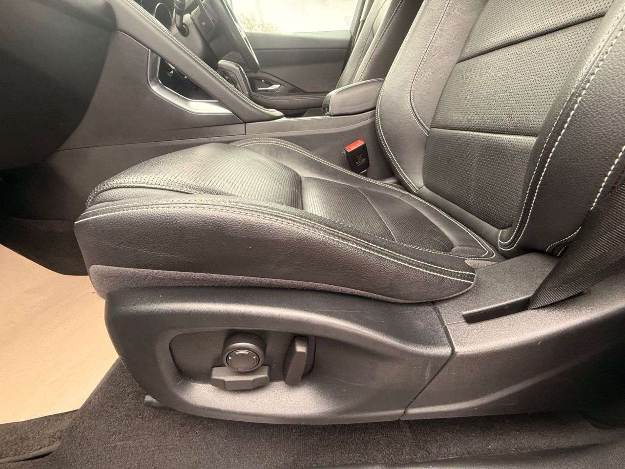 2018 JAGUAR E-PACE 2018 JAGUAR E-PACE