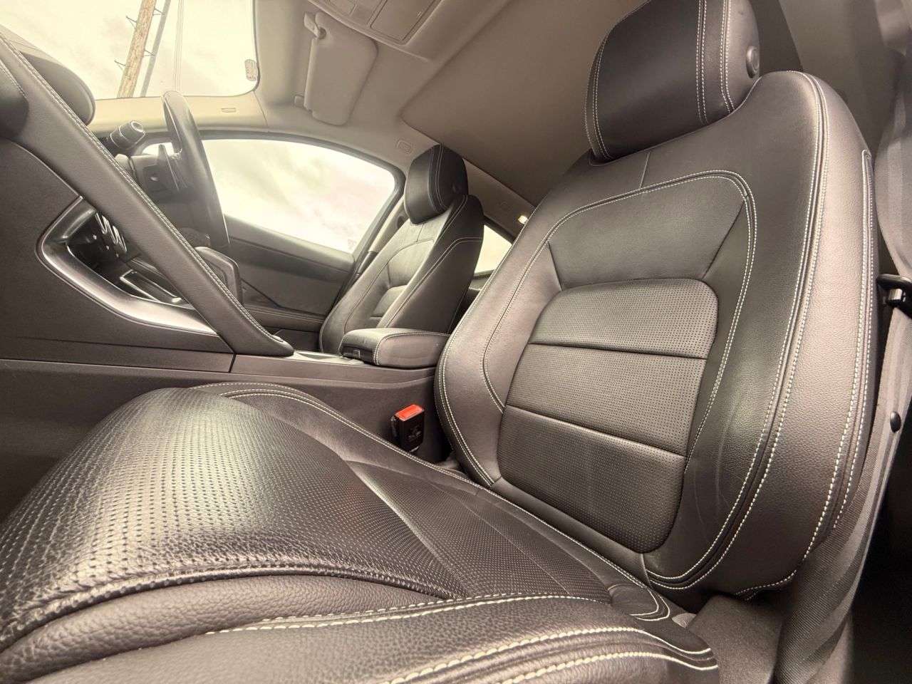 2018 JAGUAR E-PACE 2018 JAGUAR E-PACE