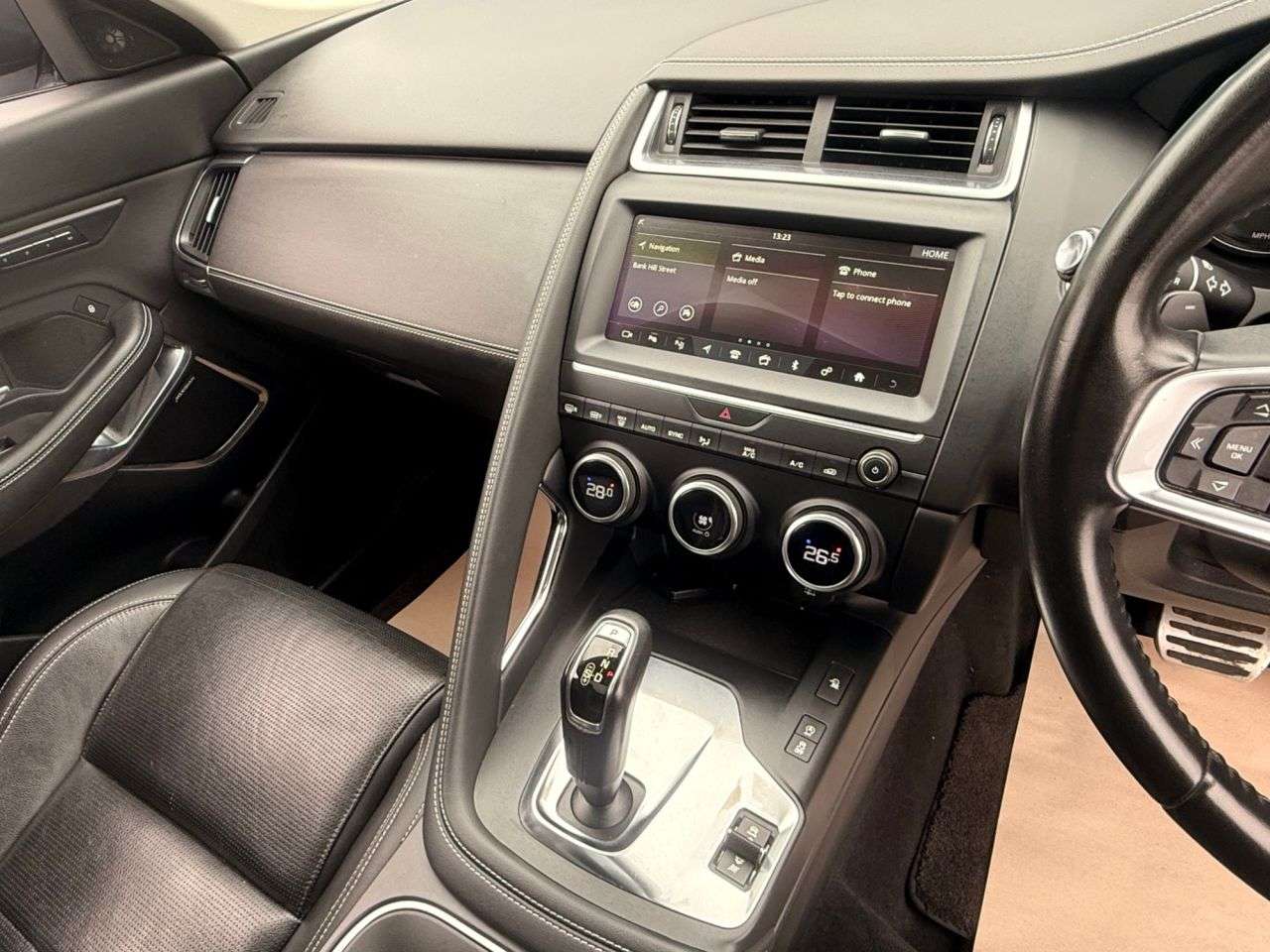 2018 JAGUAR E-PACE 2018 JAGUAR E-PACE