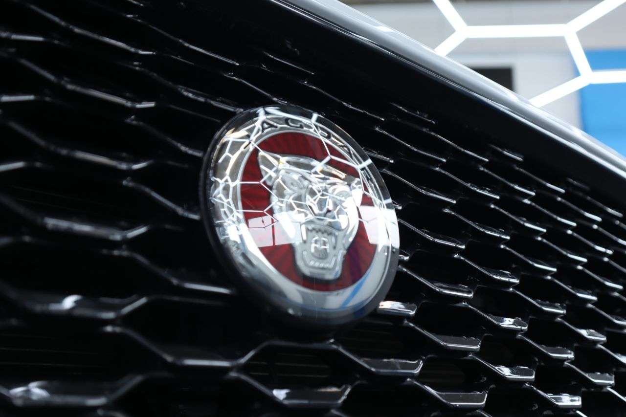 2018 JAGUAR E-PACE 2018 JAGUAR E-PACE