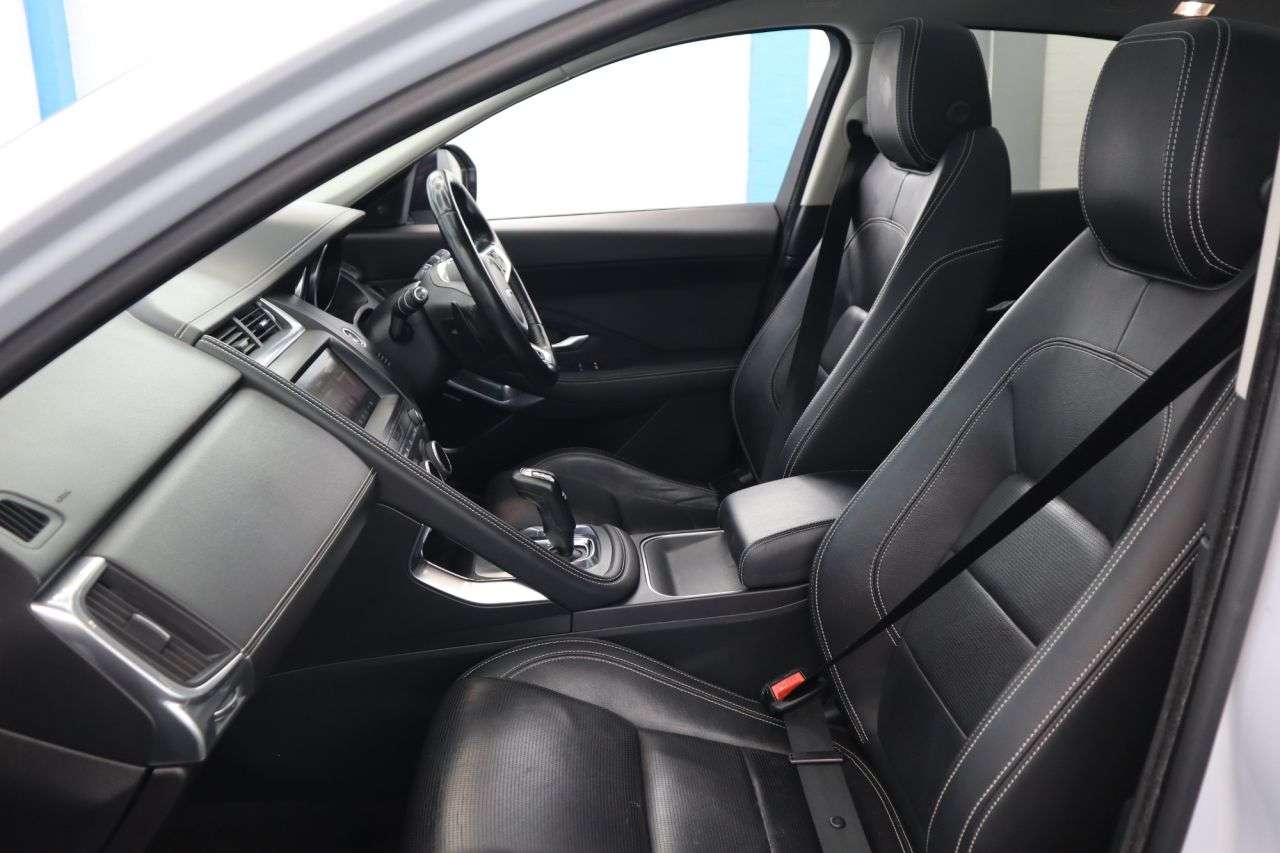 2018 JAGUAR E-PACE 2018 JAGUAR E-PACE