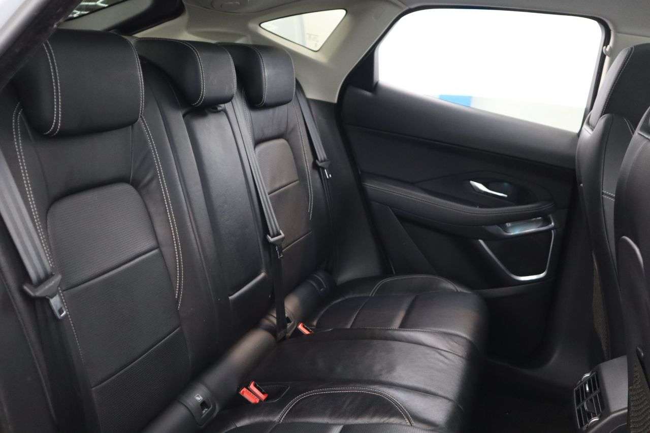 2018 JAGUAR E-PACE 2018 JAGUAR E-PACE