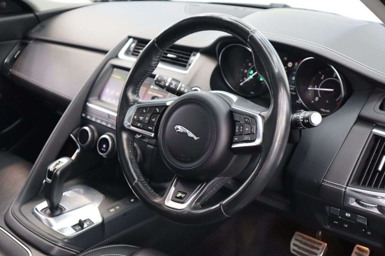 2018 JAGUAR E-PACE 2018 JAGUAR E-PACE
