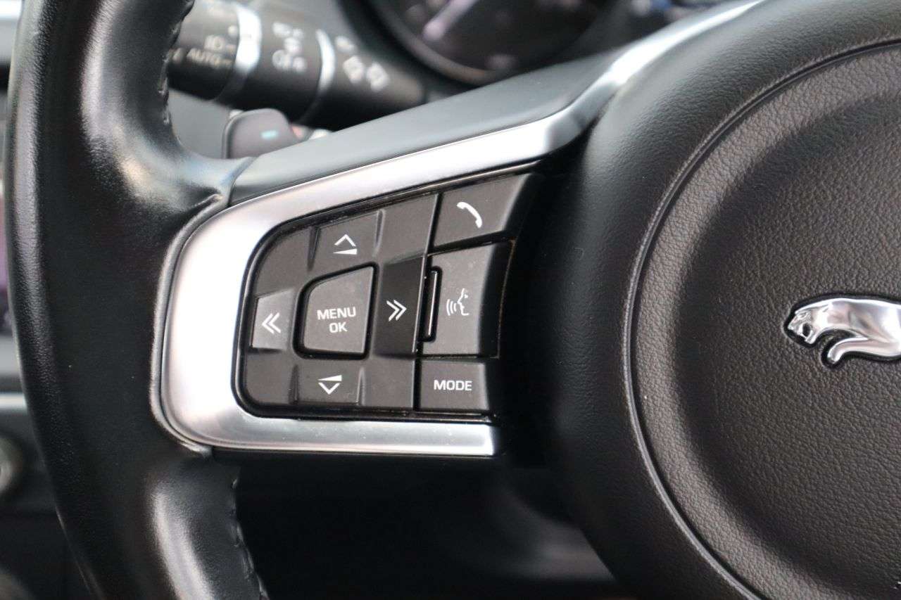 2018 JAGUAR E-PACE 2018 JAGUAR E-PACE