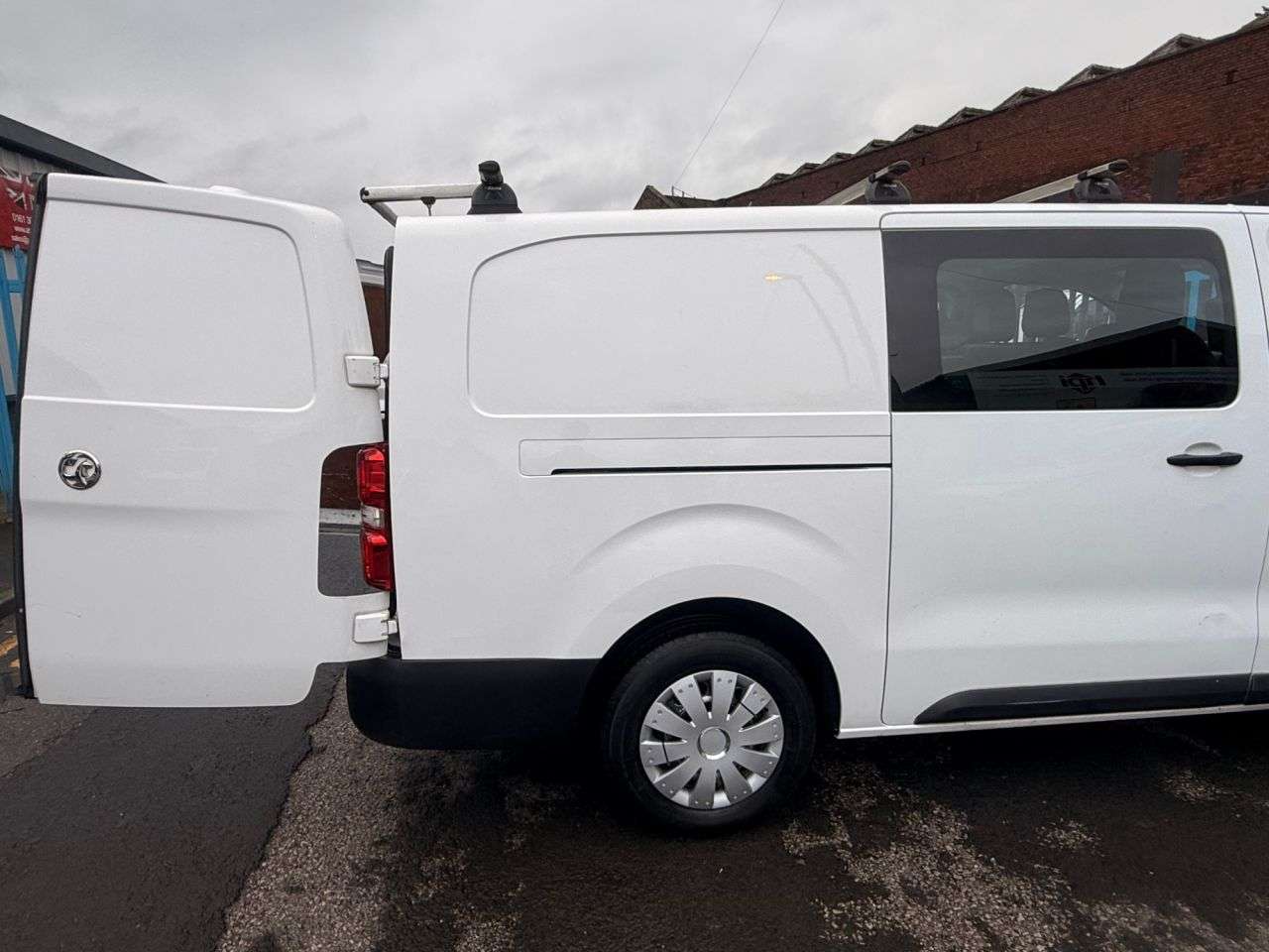 2019 VAUXHALL VIVARO 2019 VAUXHALL VIVARO