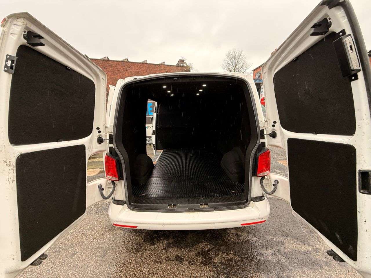 2021 VOLKSWAGEN TRANSPORTER 2021 VOLKSWAGEN TRANSPORTER