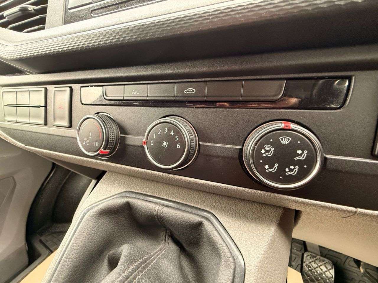 2021 VOLKSWAGEN TRANSPORTER 2021 VOLKSWAGEN TRANSPORTER