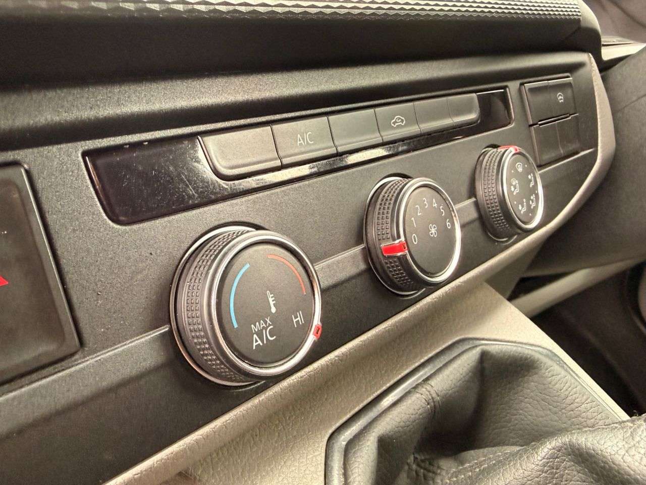 2021 VOLKSWAGEN TRANSPORTER 2021 VOLKSWAGEN TRANSPORTER