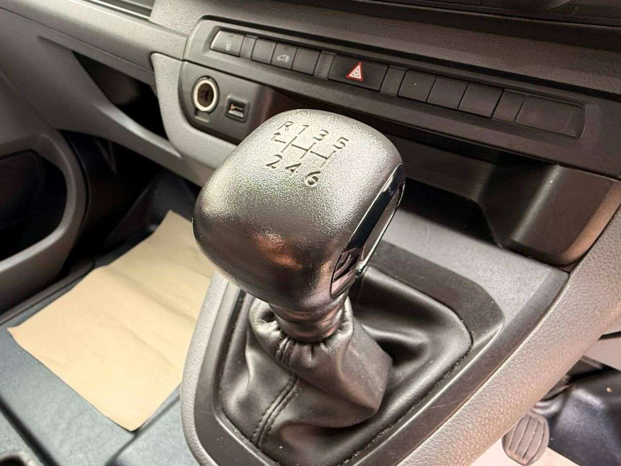 2019 PEUGEOT EXPERT 2019 PEUGEOT EXPERT