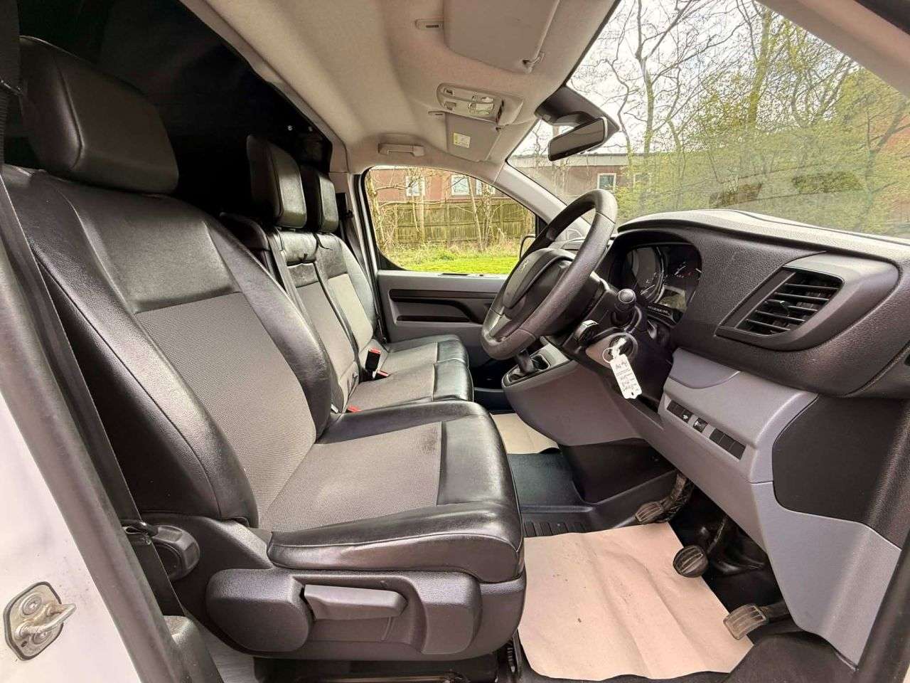 2019 PEUGEOT EXPERT 2019 PEUGEOT EXPERT