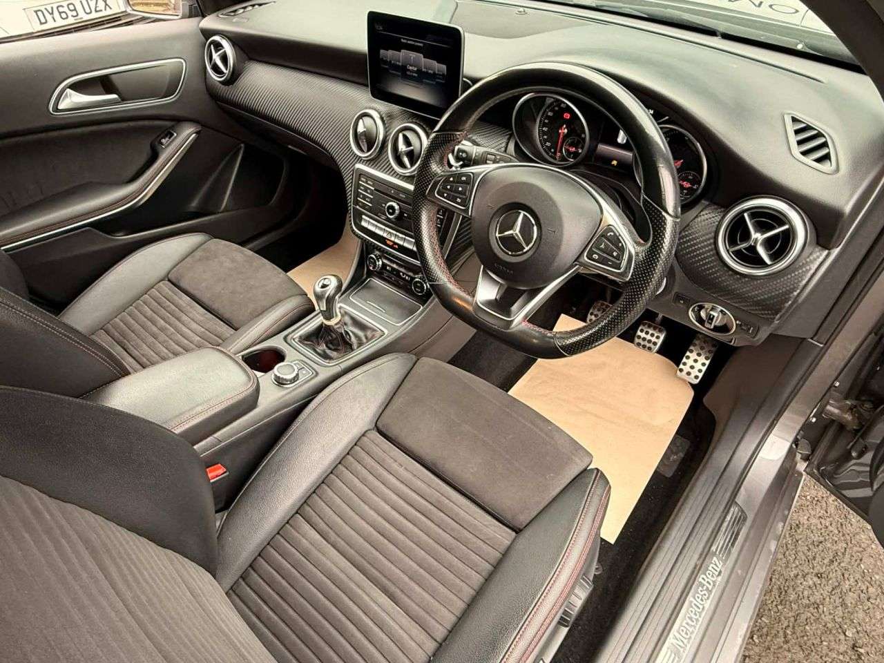 2017 MERCEDES-BENZ A-CLASS 2017 MERCEDES-BENZ A-CLASS