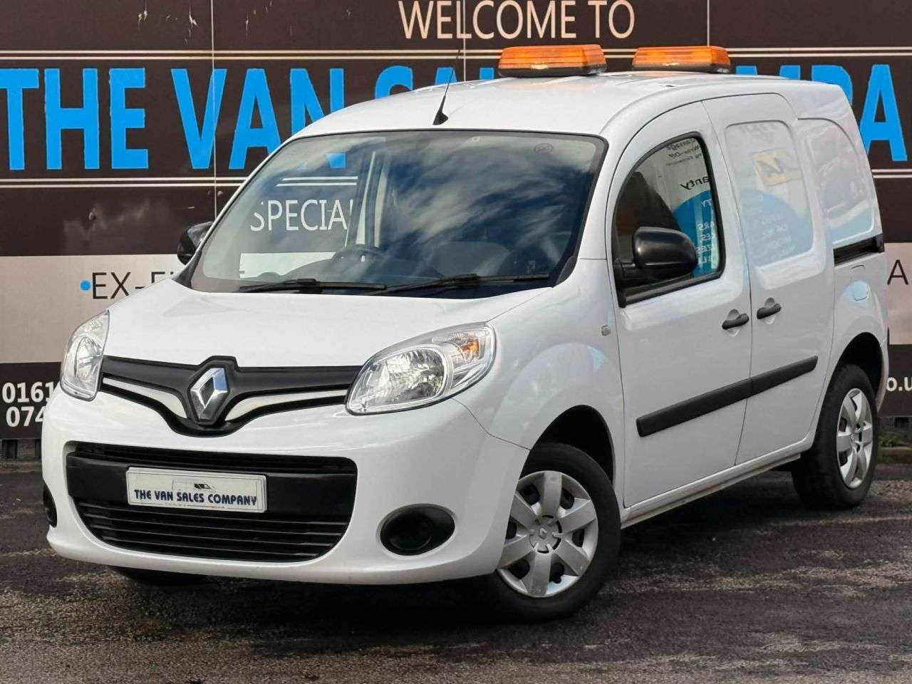 A 2020 RENAULT KANGOO 1.5 DCI ENERGY ML19 BUSINESS+ PANEL VAN 5DR DIESEL MANUAL MWB EURO 6 (S/S) A 2020 RENAULT KANGOO 1.5 DCI ENERGY ML19 BUSINESS+ PANEL VAN 5DR DIESEL MANUAL MWB EURO 6 (S/S)