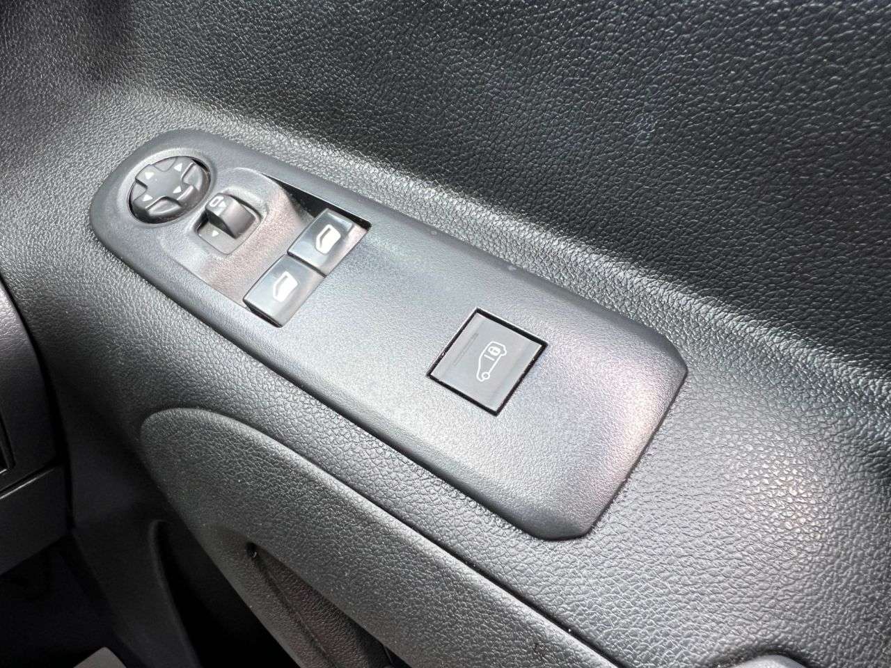 2021 PEUGEOT PARTNER 2021 PEUGEOT PARTNER
