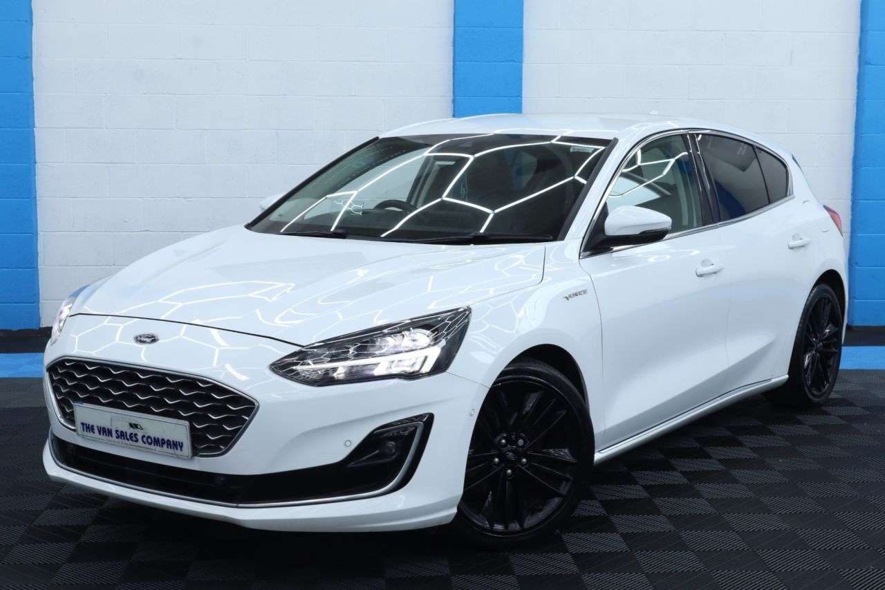 A 2019 FORD FOCUS 1.5 ECOBLUE VIGNALE HATCHBACK 5DR DIESEL AUTOMATIC EURO 6 (S/S) (120 PS) NA A 2019 FORD FOCUS 1.5 ECOBLUE VIGNALE HATCHBACK 5DR DIESEL AUTOMATIC EURO 6 (S/S) (120 PS) NA