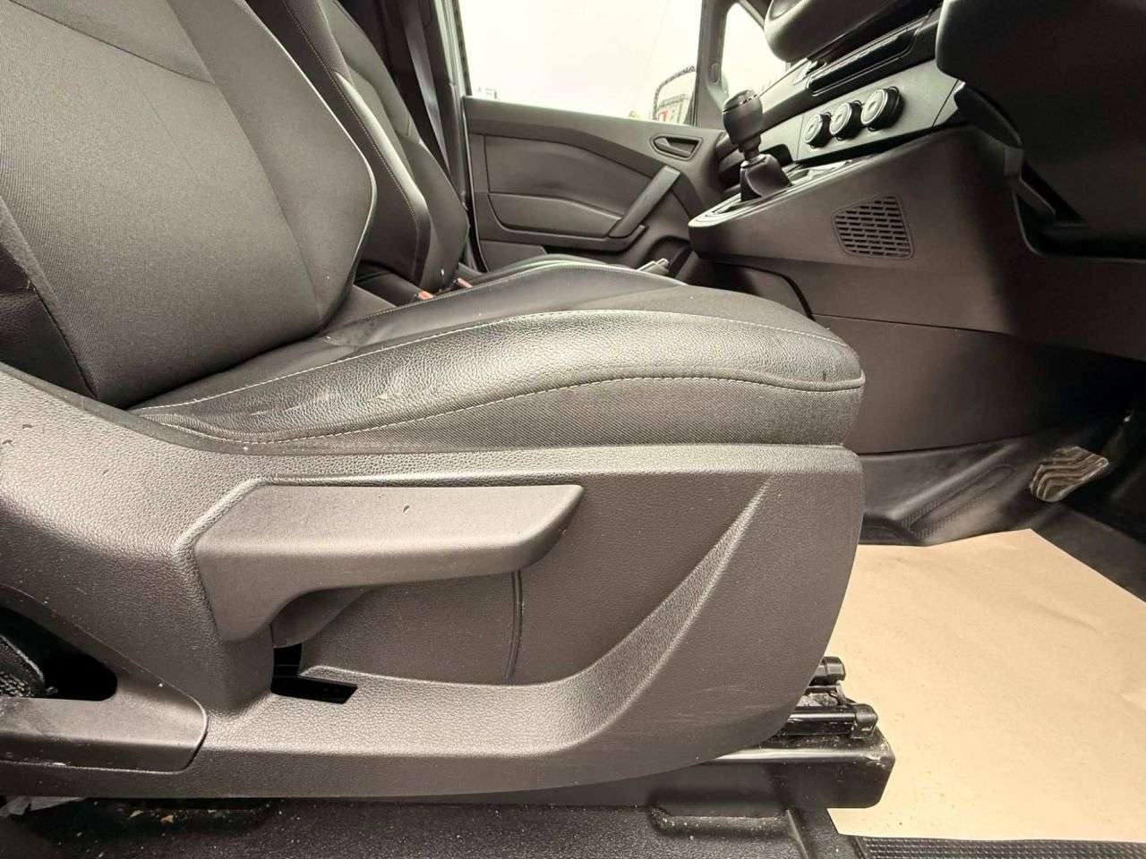2023 RENAULT KANGOO 2023 RENAULT KANGOO