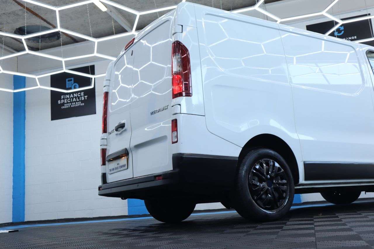 2023 RENAULT TRAFIC 2023 RENAULT TRAFIC