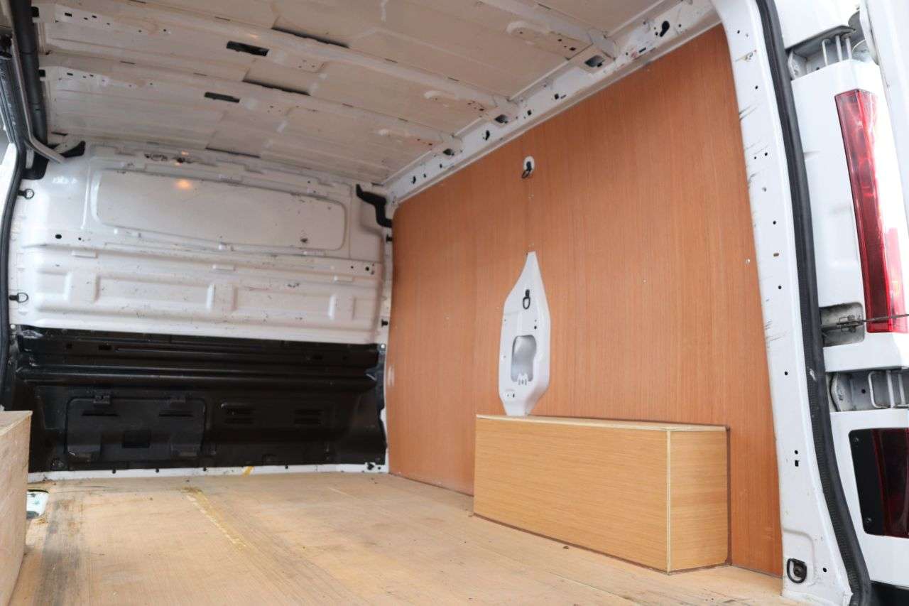 2023 RENAULT TRAFIC 2023 RENAULT TRAFIC